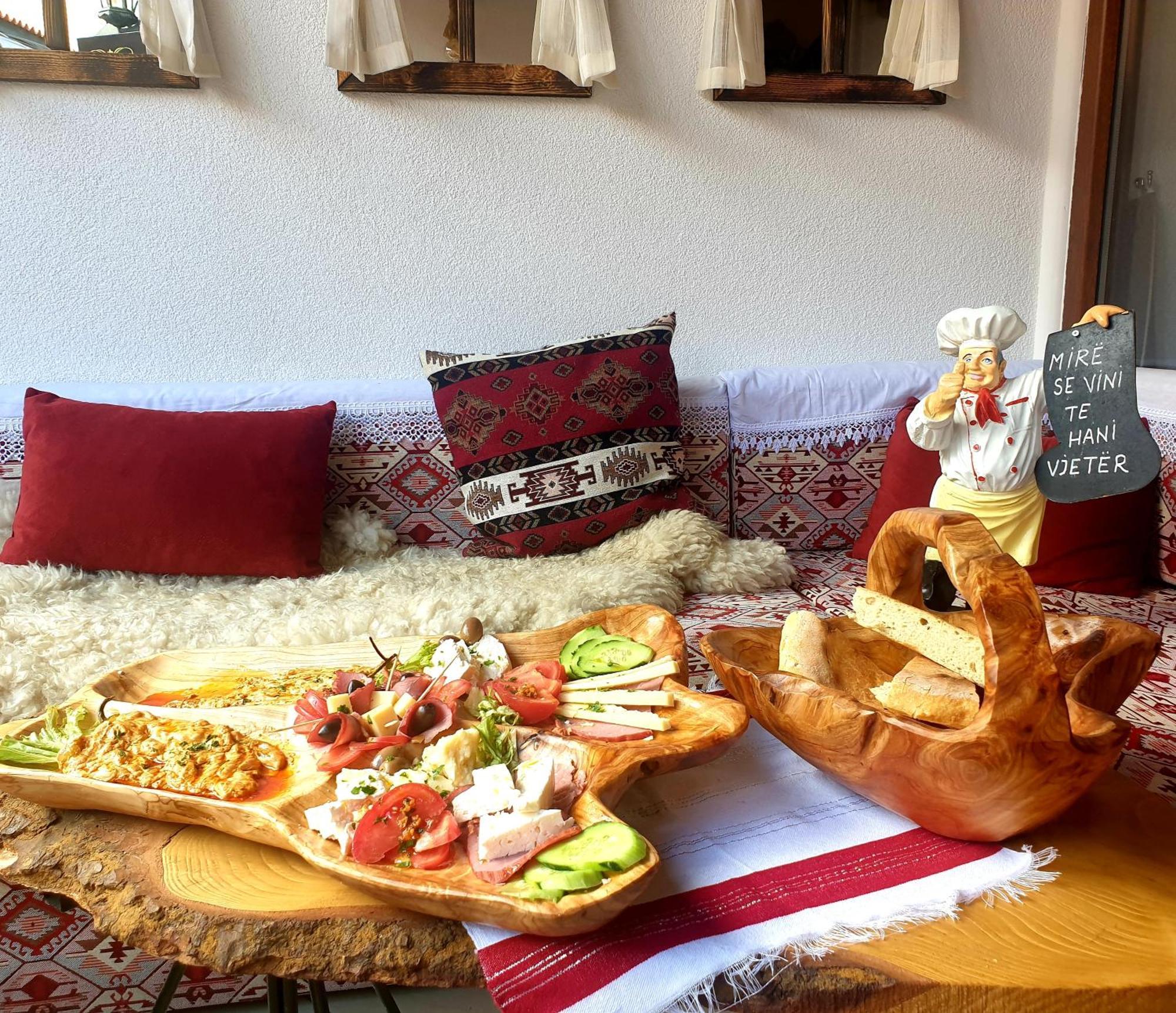 Hani I Vjeter Boutique Hotel Prizren Oda fotoğraf